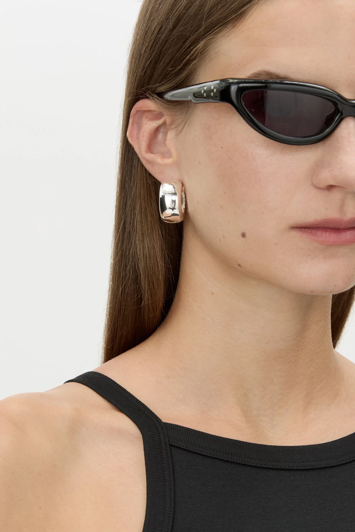 Ali Hoops - Image 4