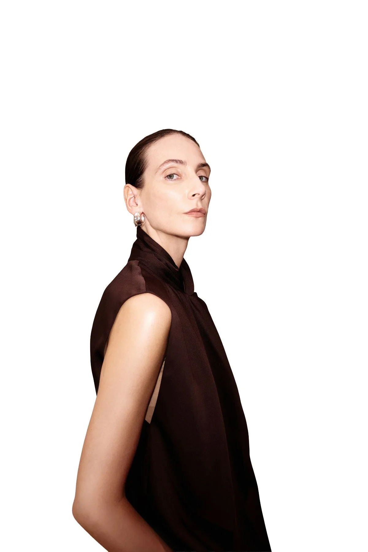 Ali Hoops - Image 7
