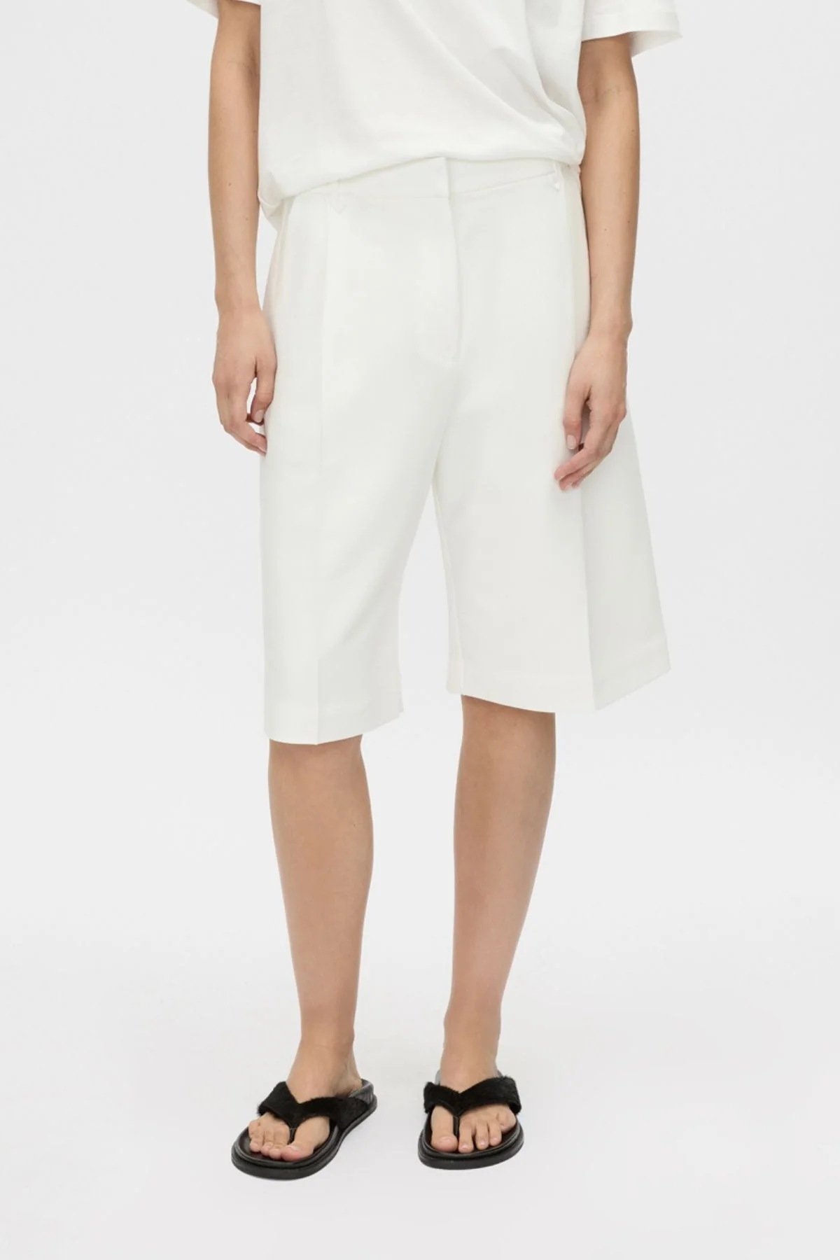 Astor Short - Image 2