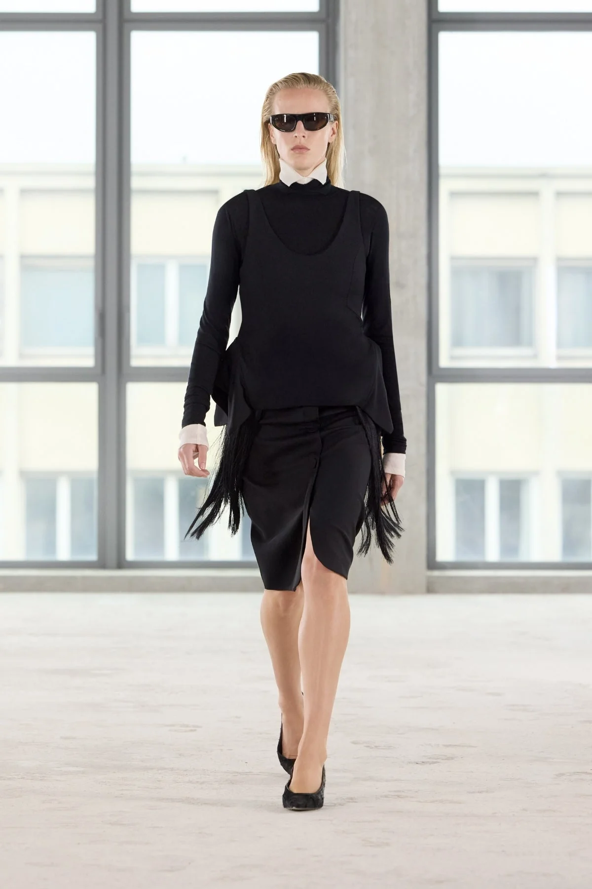 Barre High Neck Top - Image 7