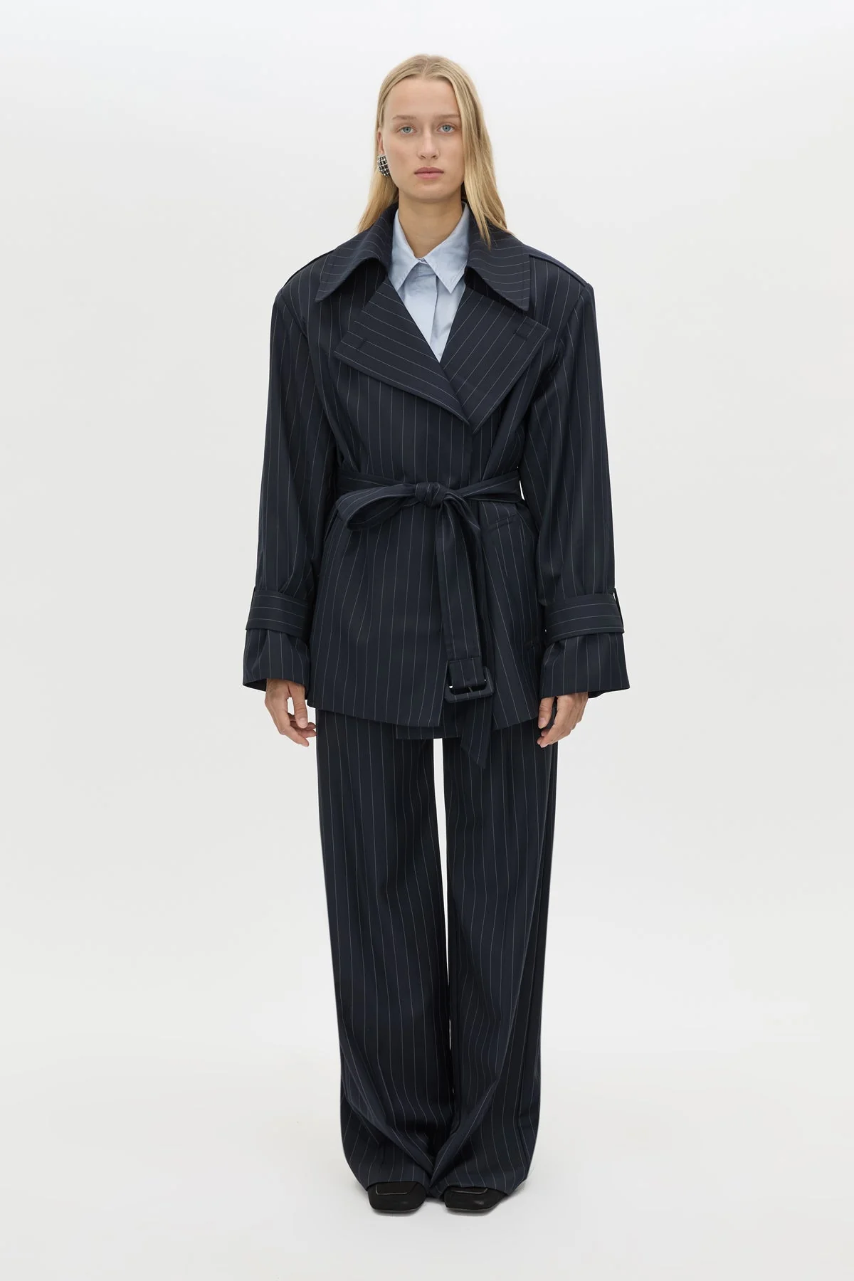 Brody Short Trench Coat - Image 4