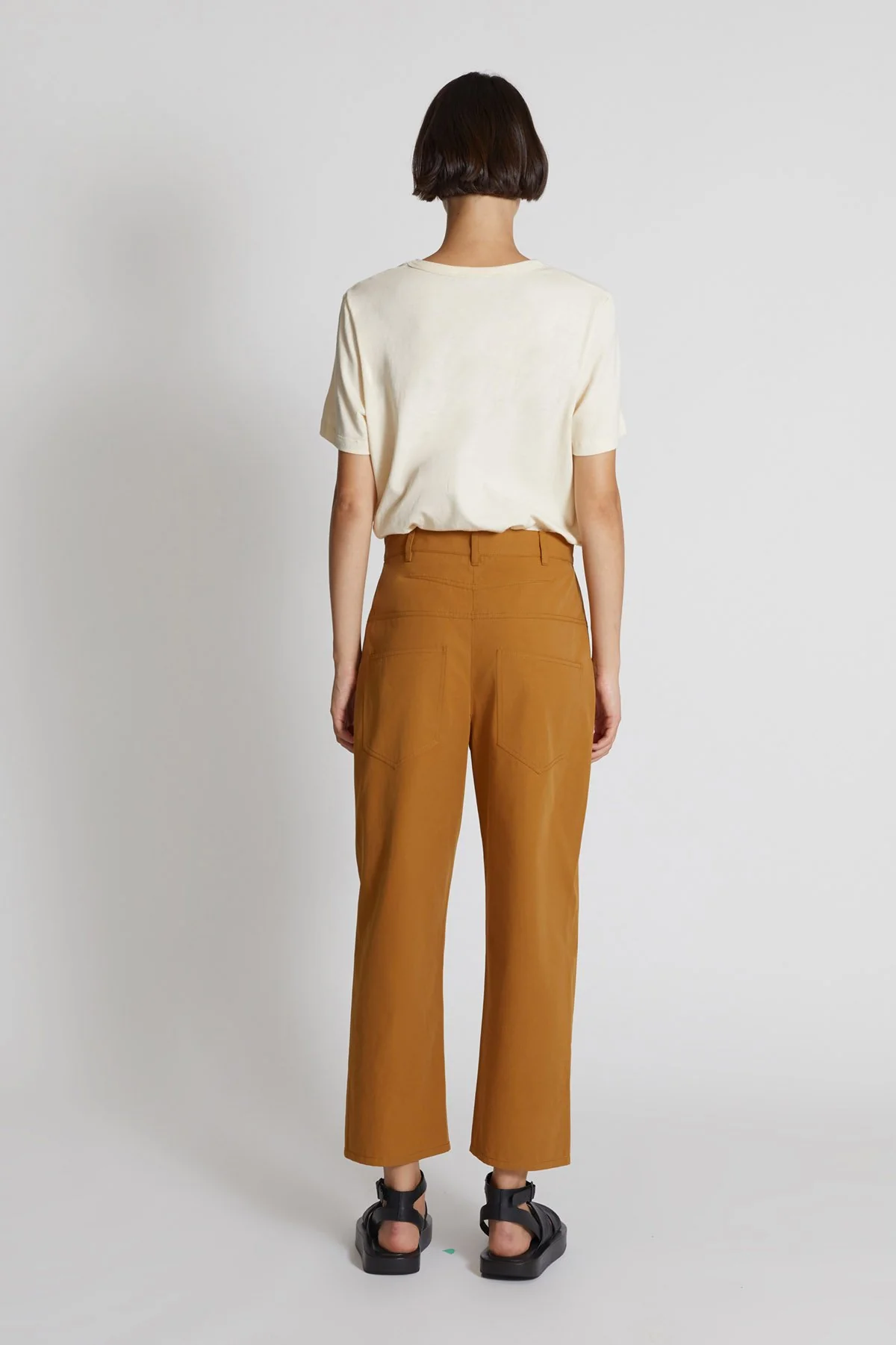 Darcy Lightweight Logo Tee - Image 5