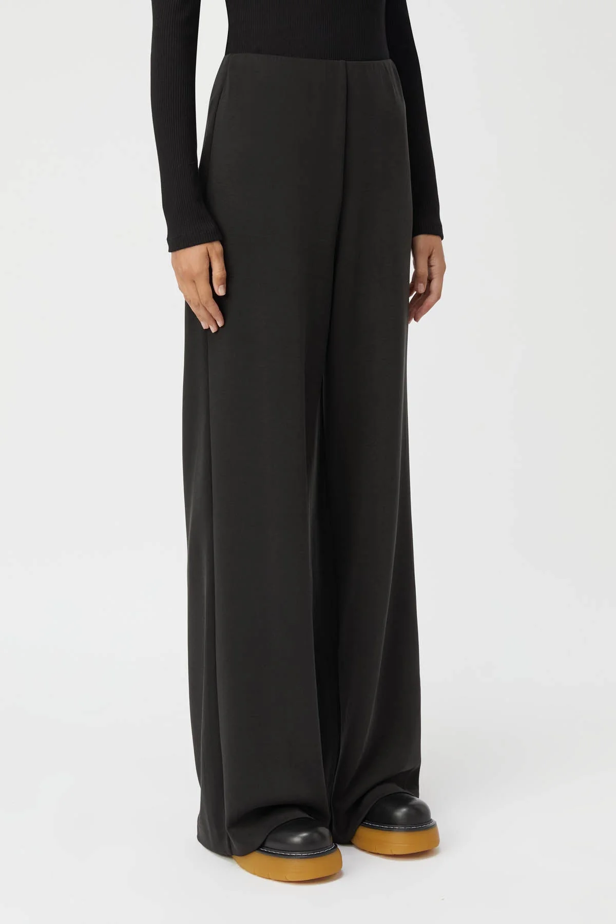 Elanora Lounge Pant - Image 2