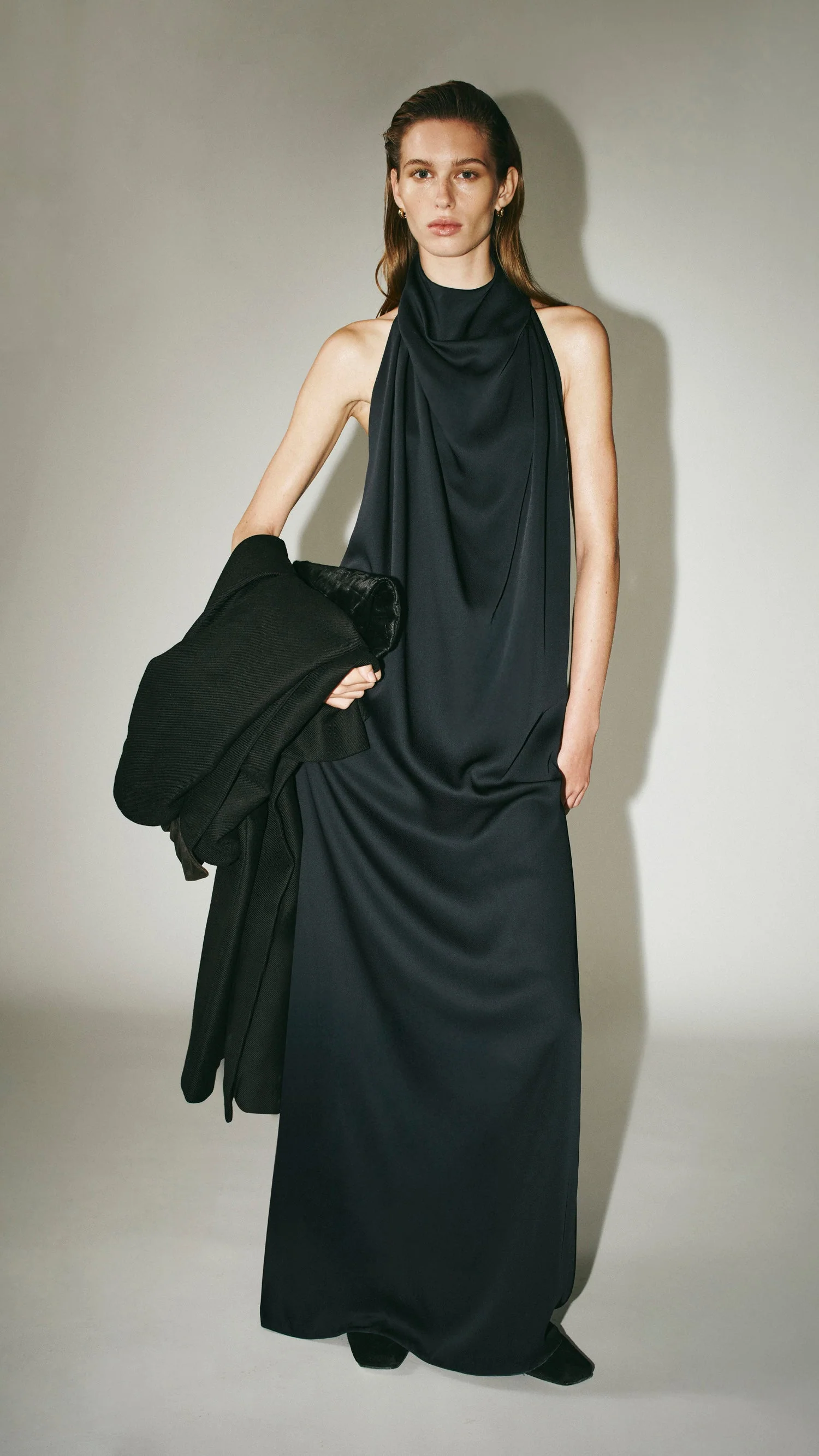 Elowyn Halter Maxi Dress - Image 3