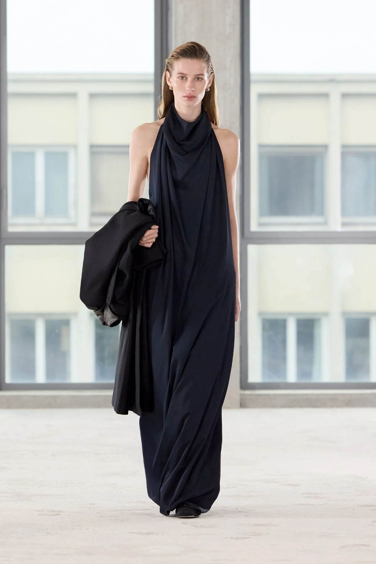 Elowyn Halter Maxi Dress - Image 6