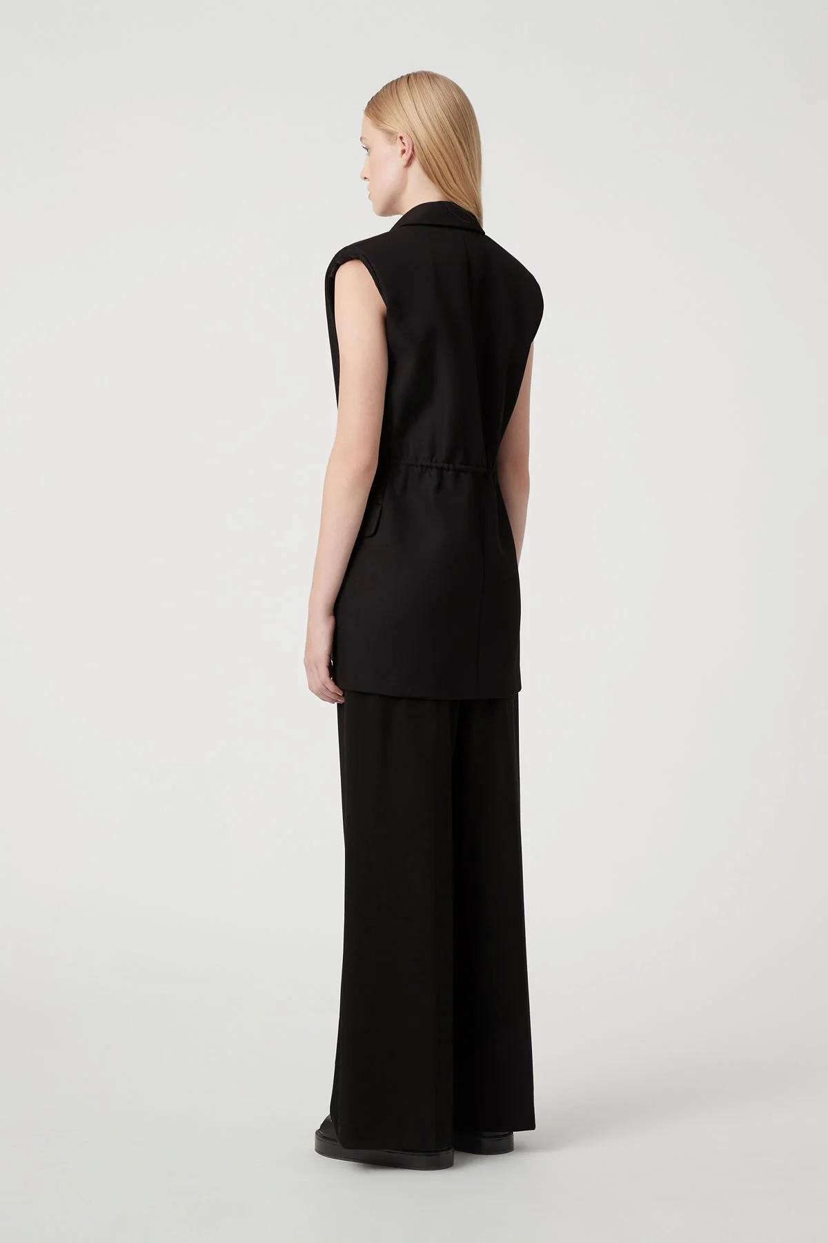 Faith Sleeveless Blazer - Image 4