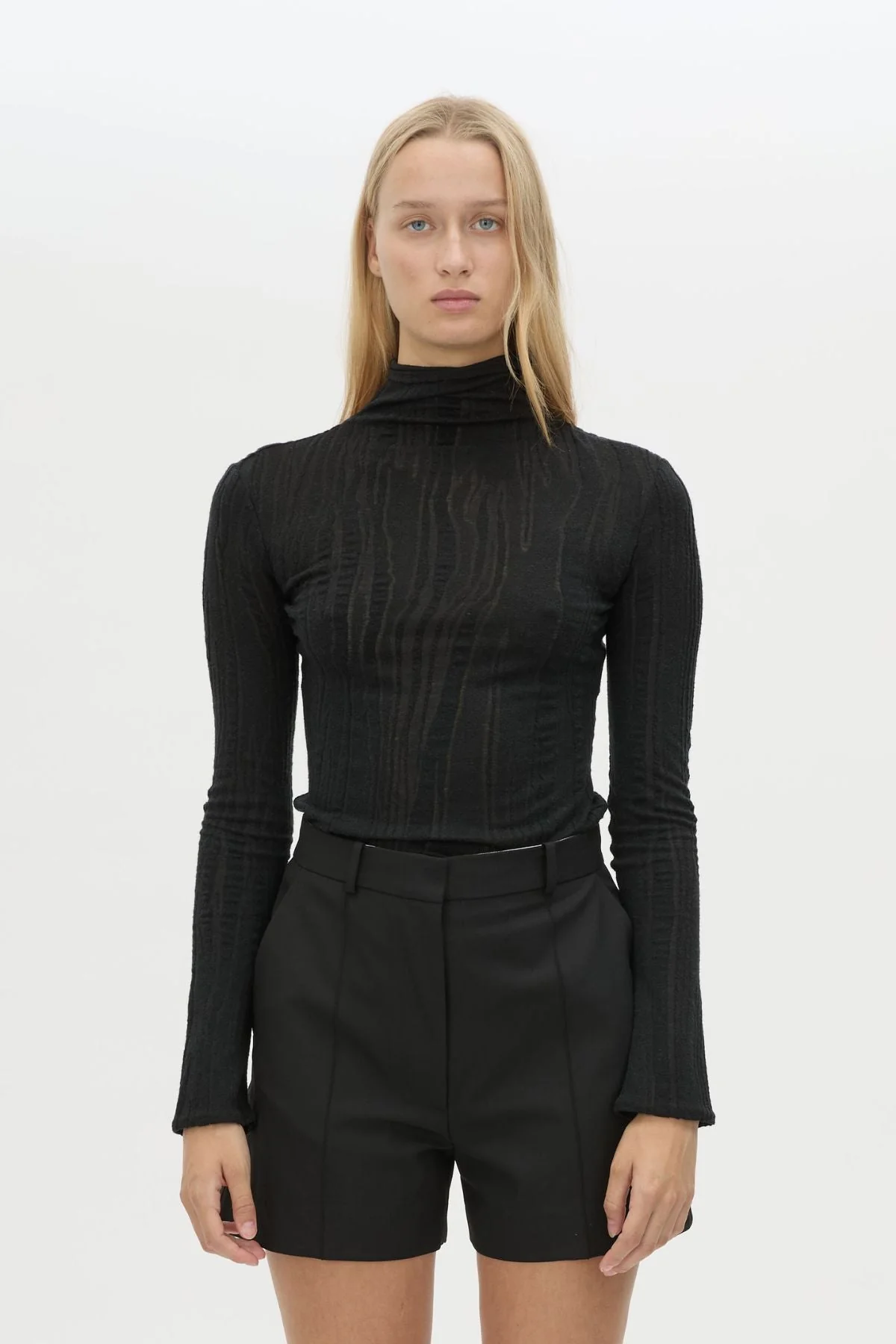 Floret Tailored Short - Image 2