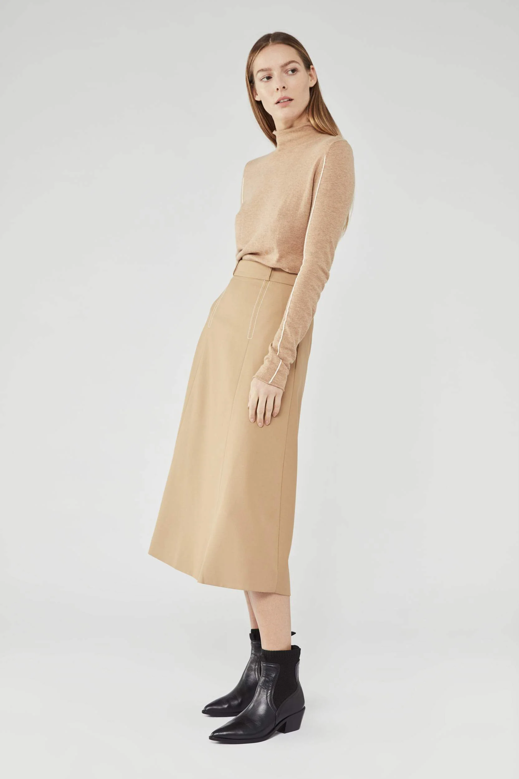 Huxley Fitted Turtleneck - Image 4