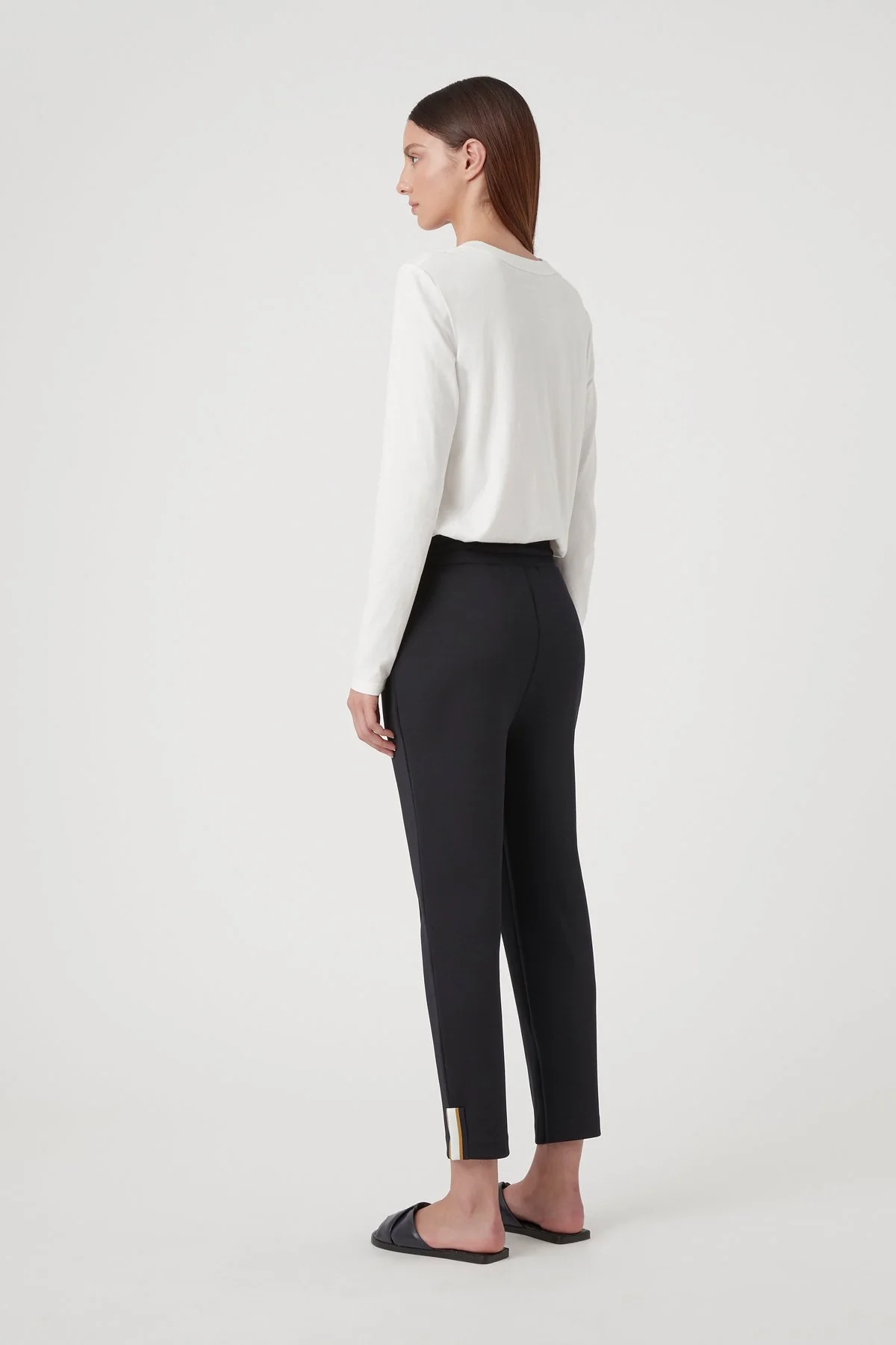 Lara Pant - Image 3