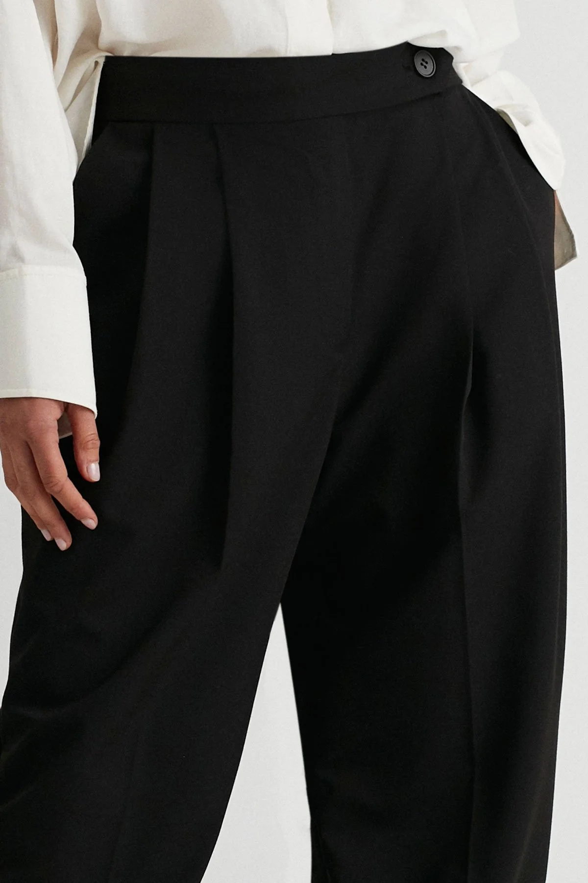 Lomela Pant - Image 2