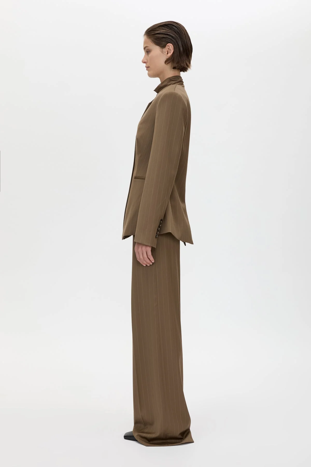Maxim Fitted Collarless Blazer - Image 4