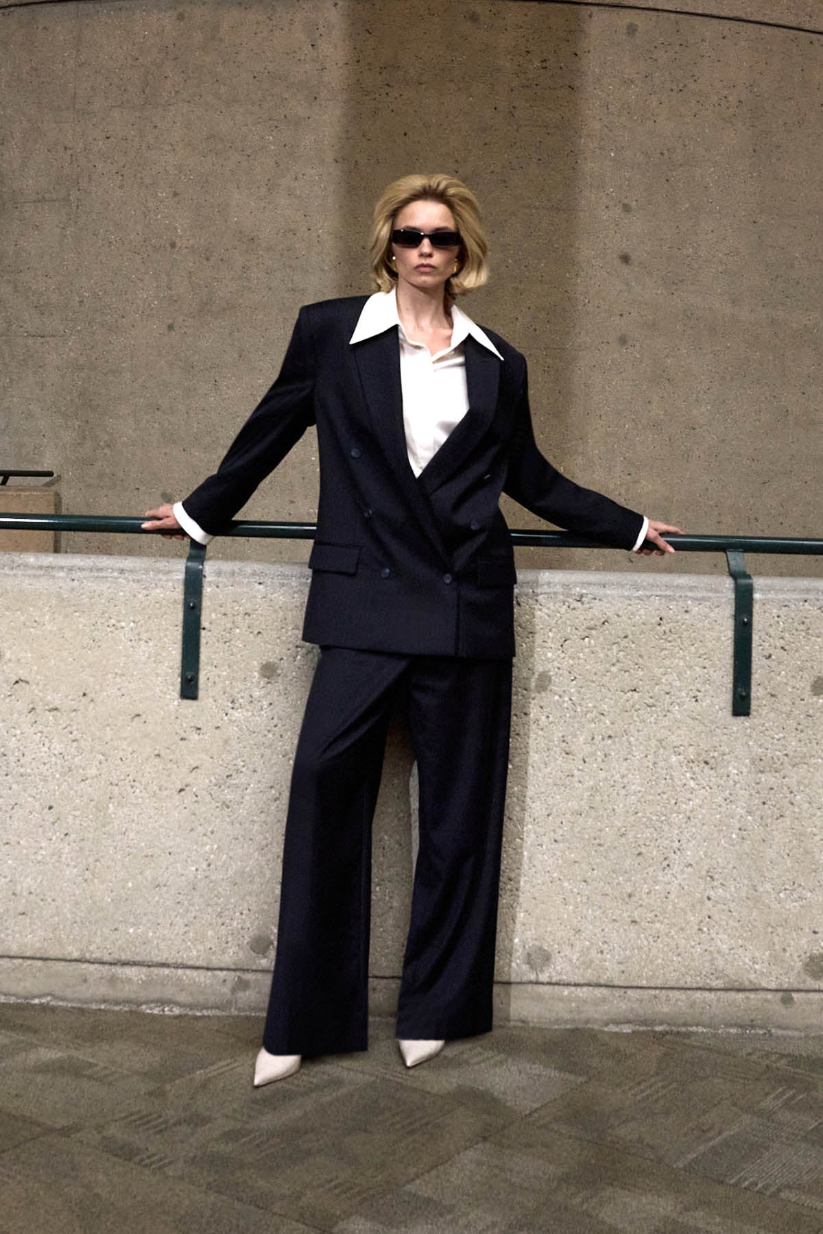 Orban Mid Rise Wide Leg Pant - Image 3