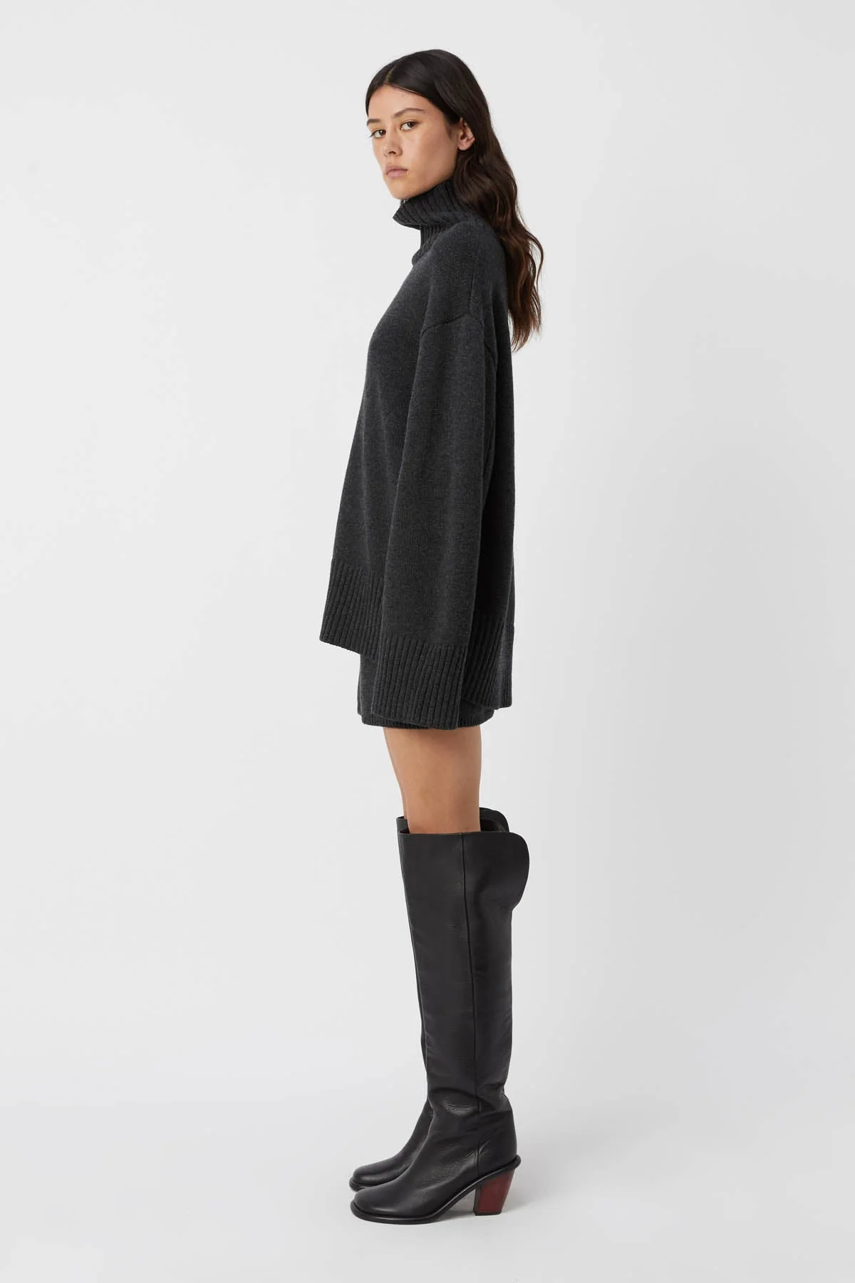 Romeo Funnel Neck - Image 3