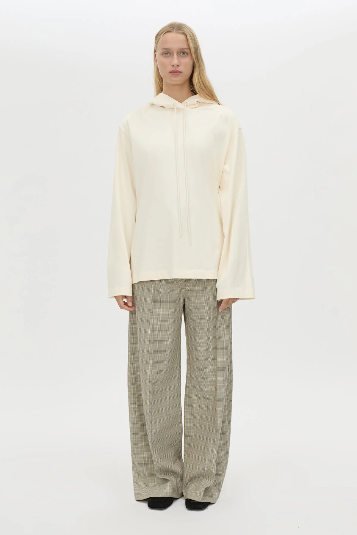 Studio Hoodie - Image 4