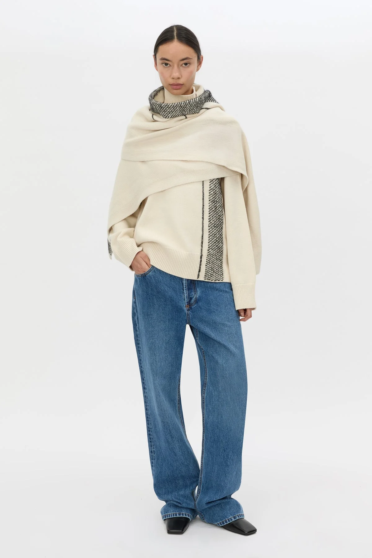 Tusk Knit Stripe Scarf - Image 3