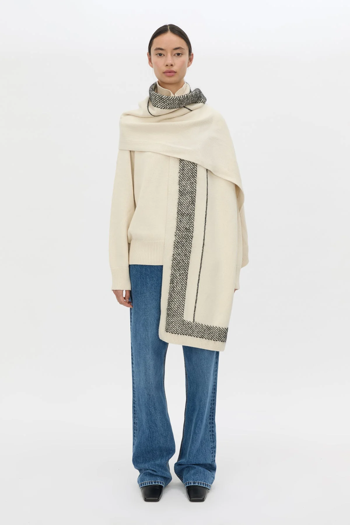 Tusk Knit Stripe Scarf - Image 4