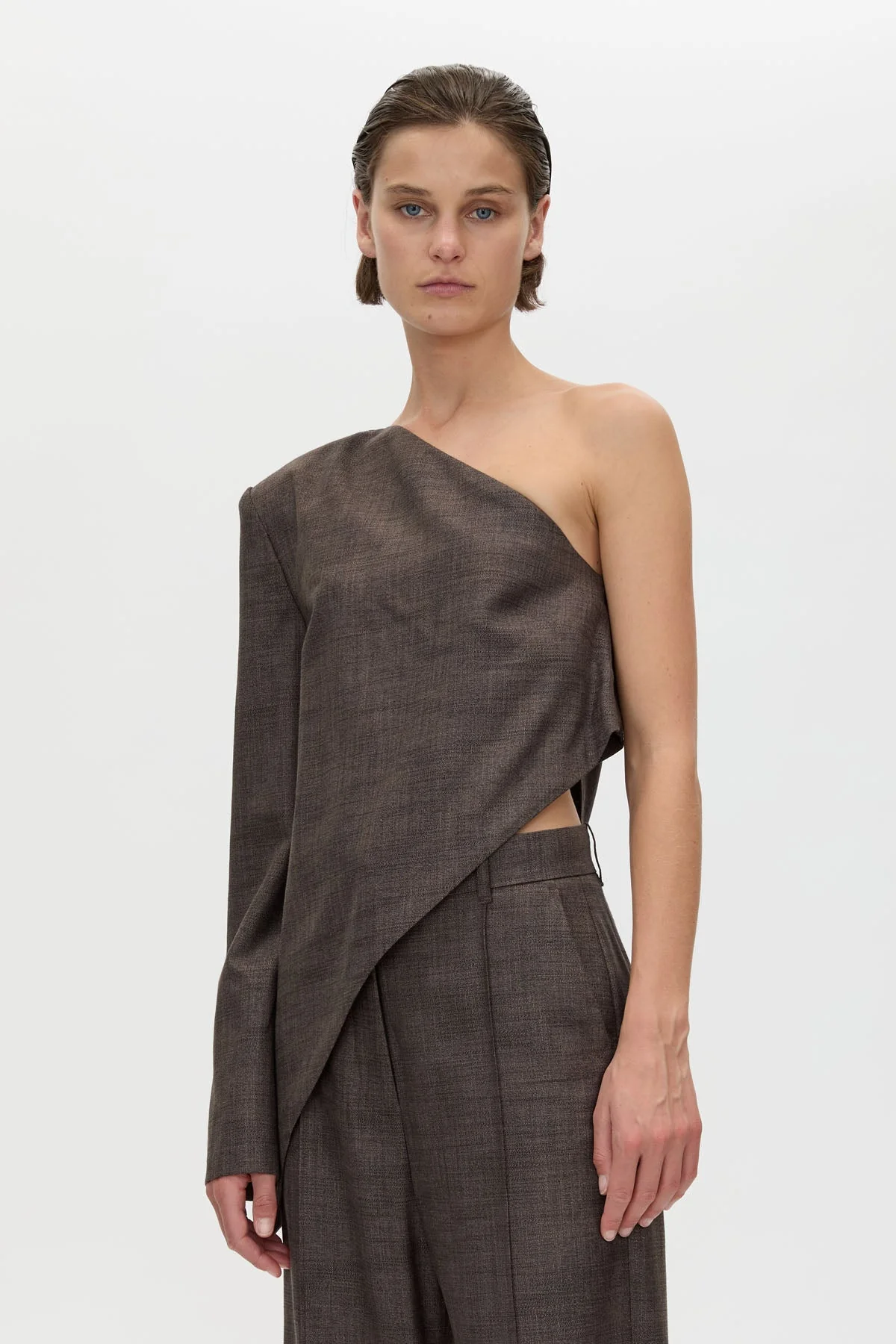 Verna Asymmetric Shoulder Top - Image 2