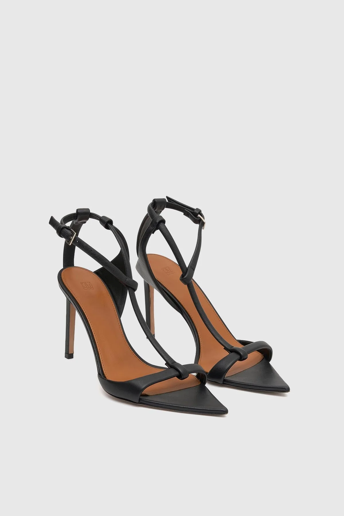 Vigo  Heel - Image 5
